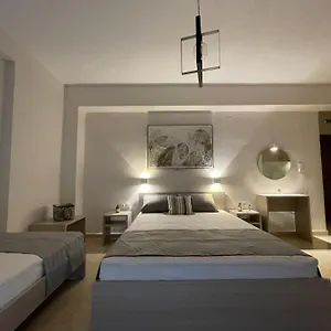 Nigdeli Σταυρός